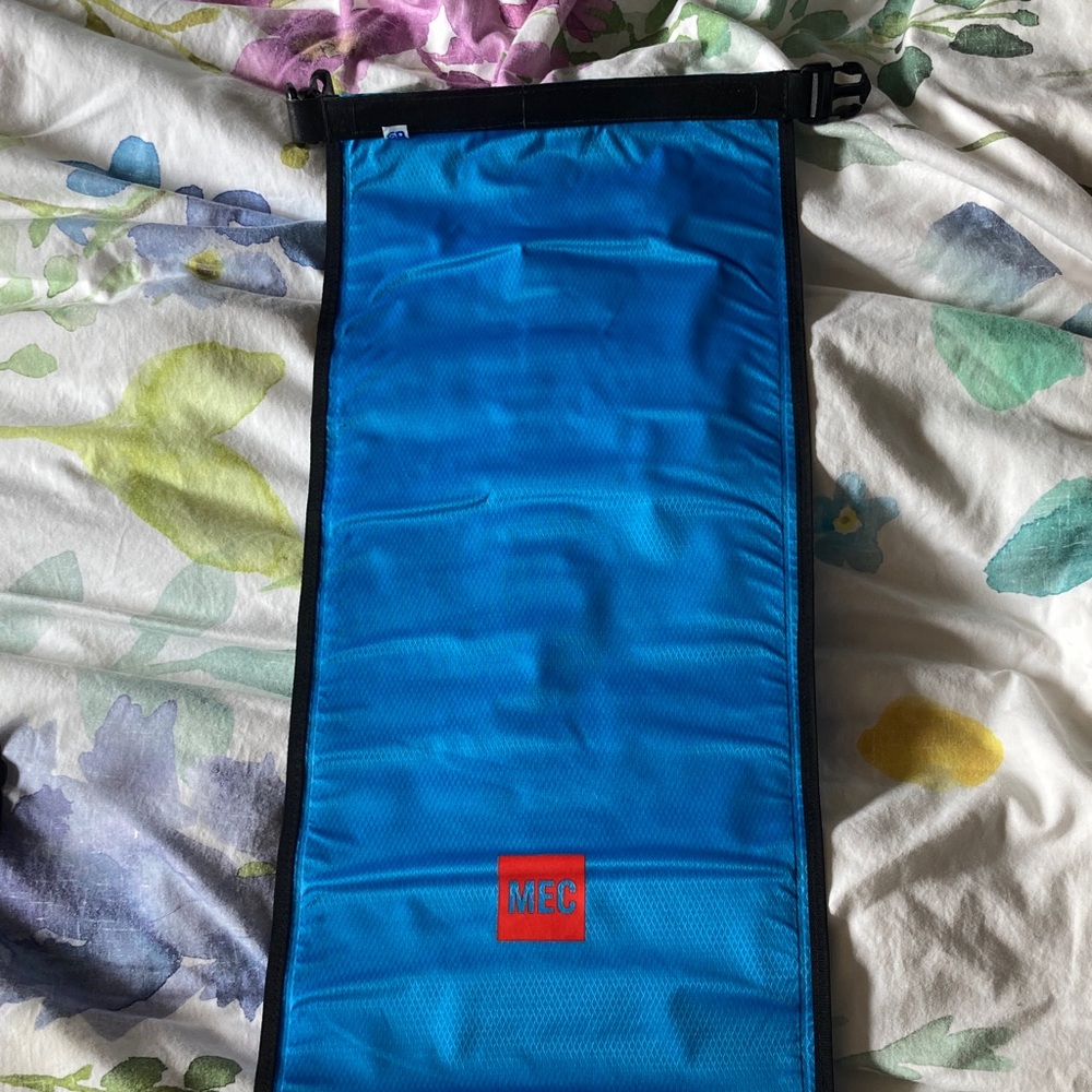 MEC Vibrant Blue Extra Long Dry Sack